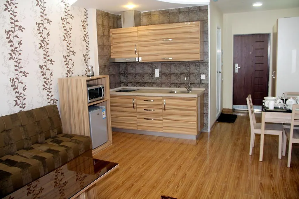 Aparthotel Grand Royal Batoumi 3*,  Géorgie